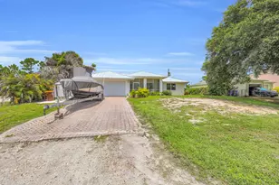 1295 12th Ave SW, Vero Beach, FL 32962 - Photo 2