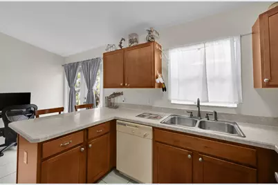 1295 12th Avenue SW, Vero Beach, FL 32962 - Photo 10