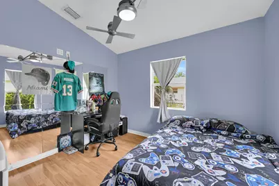 1295 12th Avenue SW, Vero Beach, FL 32962 - Photo 22