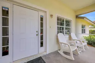 1295 12th Ave SW, Vero Beach, FL 32962 - Photo 4