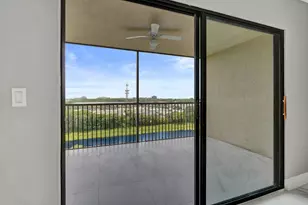 2200 S Cypress Bend Dr, Pompano Beach, FL 33069 - Photo 54