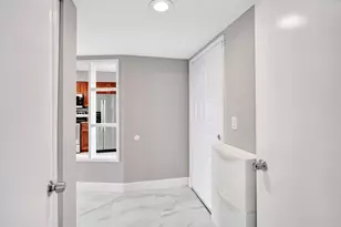 2200 S Cypress Bend Dr, Pompano Beach, FL 33069 - Photo 36