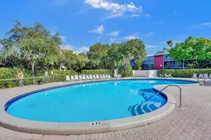 2200 S Cypress Bend Dr, Pompano Beach, FL 33069 - Photo 36