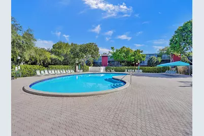 2200 S Cypress Bend Drive #707, Pompano Beach, FL 33069 - Photo 32