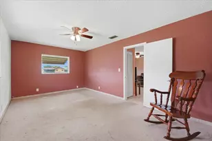 9401 NW 70th Pl, Tamarac, FL 33321 - Photo 18