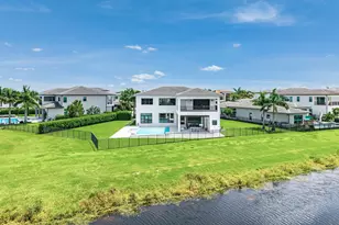 9611 Chianti Classico Ter, Boca Raton, FL 33496 - Photo 2