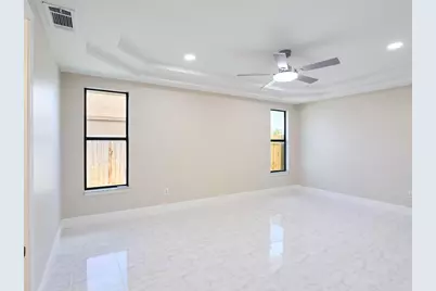 672 SW Ewing Avenue, Port Saint Lucie, FL 34983 - Photo 6