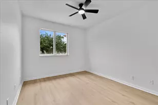 8128 Big Pine Way, Riviera Beach, FL 33407 - Photo 18