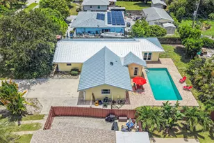 384 NW 23rd St, Boca Raton, FL 33431 - Photo 42