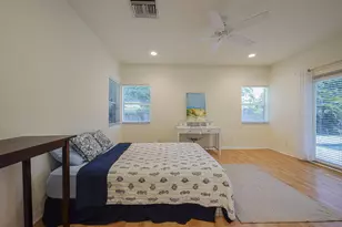 384 NW 23rd St, Boca Raton, FL 33431 - Photo 4
