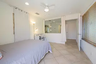384 NW 23rd St, Boca Raton, FL 33431 - Photo 24