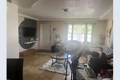 1131 W 1st Street, Riviera Beach, FL 33404 - Photo 4