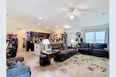 5042 SE Tradewinds Circle, Labelle, FL 33935 - Photo 2