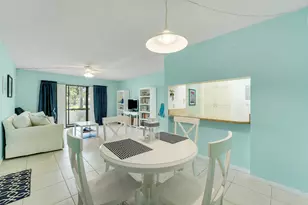 1112 Green Pine Blvd, West Palm Beach, FL 33409 - Photo 8