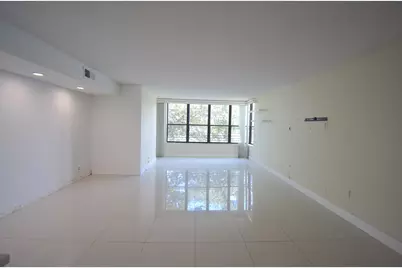 2768 S Carambola Circle S #302, Coconut Creek, FL 33066 - Photo 12