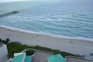 16425 Collins Ave, Sunny Isles Beach, FL 33160 - Photo 2