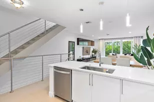 832 NE 19th Ave, Fort Lauderdale, FL 33304 - Photo 6