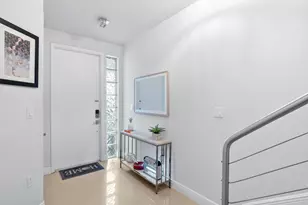 832 NE 19th Ave, Fort Lauderdale, FL 33304 - Photo 16