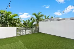 832 NE 19th Ave, Fort Lauderdale, FL 33304 - Photo 22