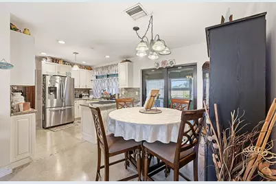 1310 SW 7th Avenue, Deerfield Beach, FL 33441 - Photo 8