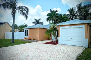 9785 Ridge Creek Rd, Boca Raton, FL 33496 - Photo 1