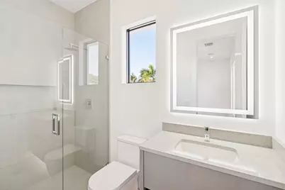 261 NW 8th Street, Boca Raton, FL 33432 - Photo 32
