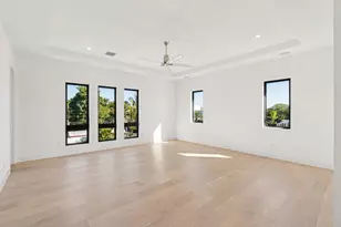261 NW 8th St, Boca Raton, FL 33432 - Photo 30