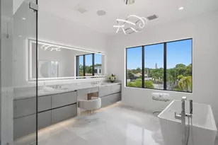 261 NW 8th St, Boca Raton, FL 33432 - Photo 26