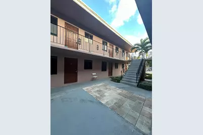 2545 Taft Street #104, Hollywood, FL 33020 - Photo 4
