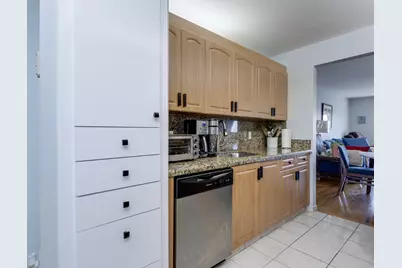 12900 SW 13th Street #403E, Pembroke Pines, FL 33027 - Photo 8