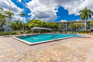 12900 SW 13th St, Pembroke Pines, FL 33027 - Photo 34