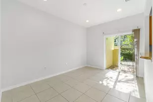 406 Lake Monterey Cir, Boynton Beach, FL 33426 - Photo 6