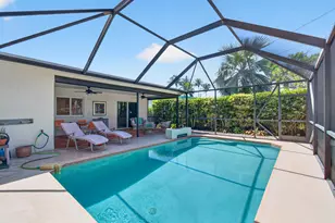 1315 N Lakeside Dr, Lake Worth Beach, FL 33460 - Photo 38