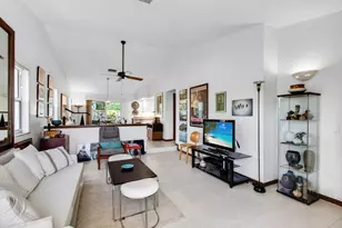 1315 N Lakeside Dr, Lake Worth Beach, FL 33460 - Photo 12
