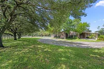 2454/2376 E Road, Loxahatchee, FL 33470 - Photo 20