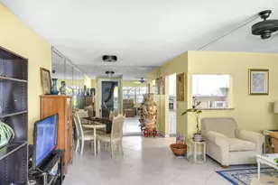 9 Prescott A, Deerfield Beach, FL 33442 - Photo 4