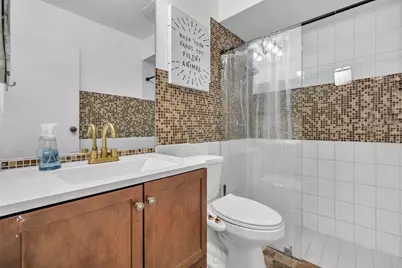 9879 NW 16th Court, Pembroke Pines, FL 33024 - Photo 18