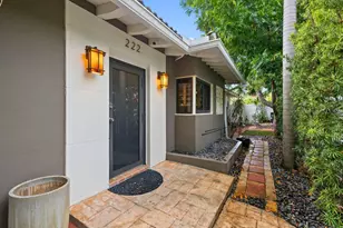 222 SE 16th Ave, Fort Lauderdale, FL 33301 - Photo 2