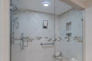 5550 N Ocean Dr, Riviera Beach, FL 33404 - Photo 38