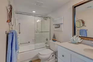 5550 N Ocean Dr, Riviera Beach, FL 33404 - Photo 22