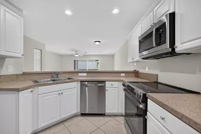 2786 SE Birmingham Drive, Stuart, FL 34994 - Photo 12