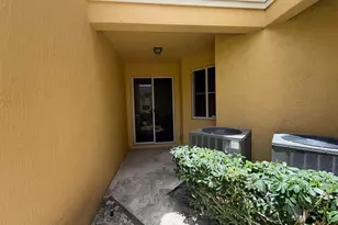 8928 SW 18th St, Miramar, FL 33025 - Photo 22