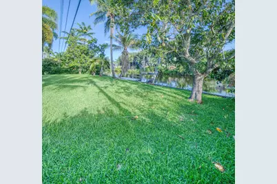 1870 Mediterranean Road W, Lake Clarke Shores, FL 33406 - Photo 48