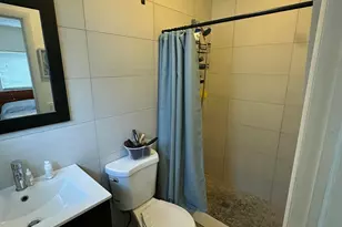 11150 Peachtree Dr, Miami, FL 33161 - Photo 30