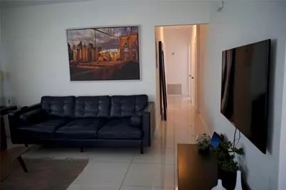 11150 Peachtree Drive, Miami, FL 33161 - Photo 14