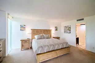 5550 N Ocean Dr, Singer Island, FL 33404 - Photo 16