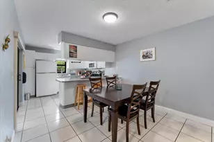 2562 NW 99th Ave, Coral Springs, FL 33065 - Photo 2