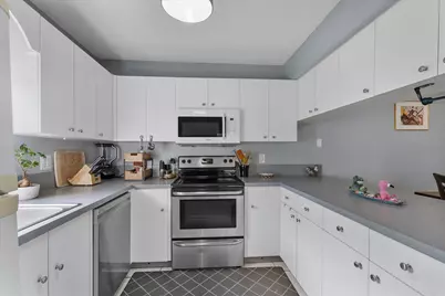 2562 NW 99th Avenue, Coral Springs, FL 33065 - Photo 8