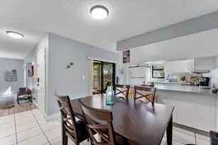 2562 NW 99th Ave, Coral Springs, FL 33065 - Photo 10