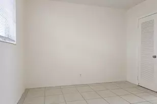 1945 NE 4th St, Deerfield Beach, FL 33441 - Photo 6